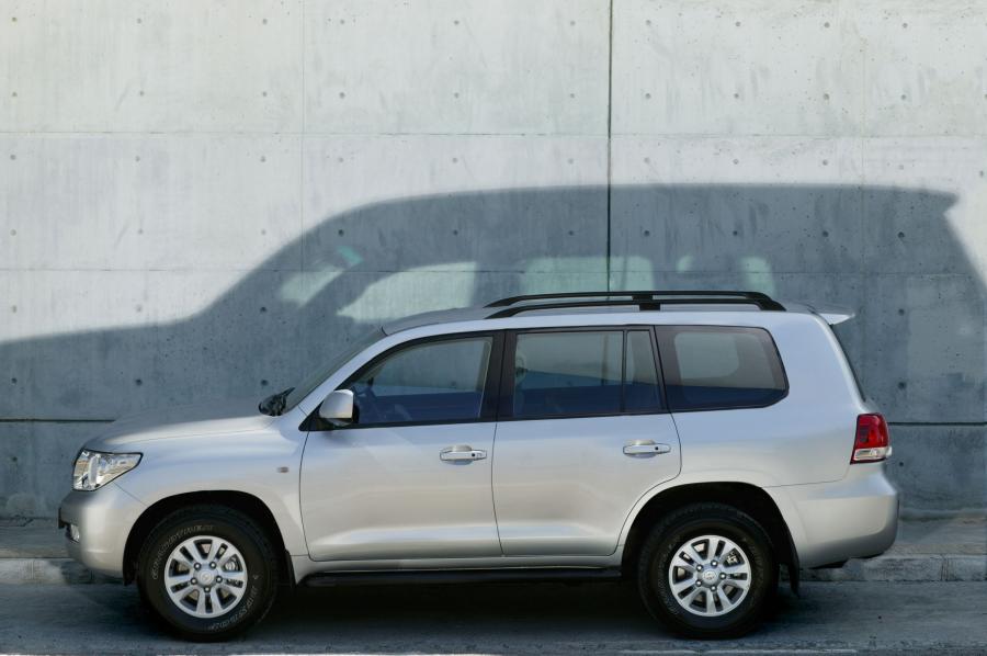  Toyota Land Cruiser 200 2007 года  (фото 141 из 196)